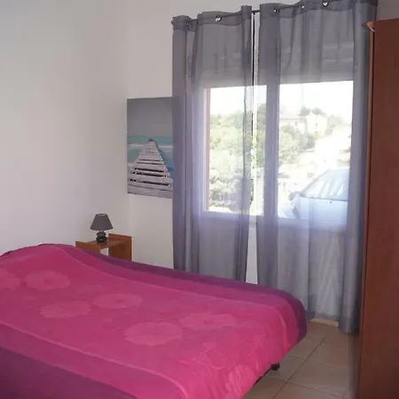 Dependance Autonome A Holiday home